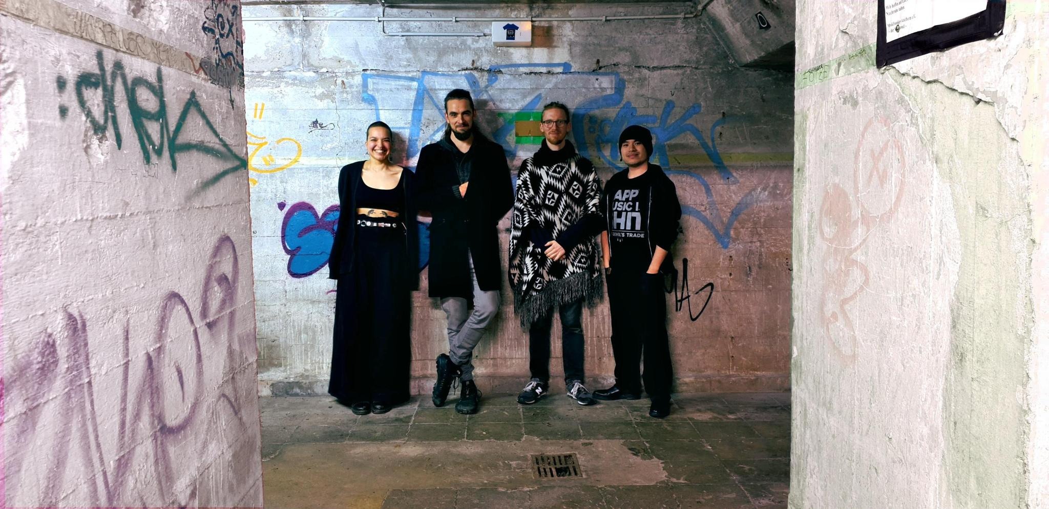 Forum Calico Biography